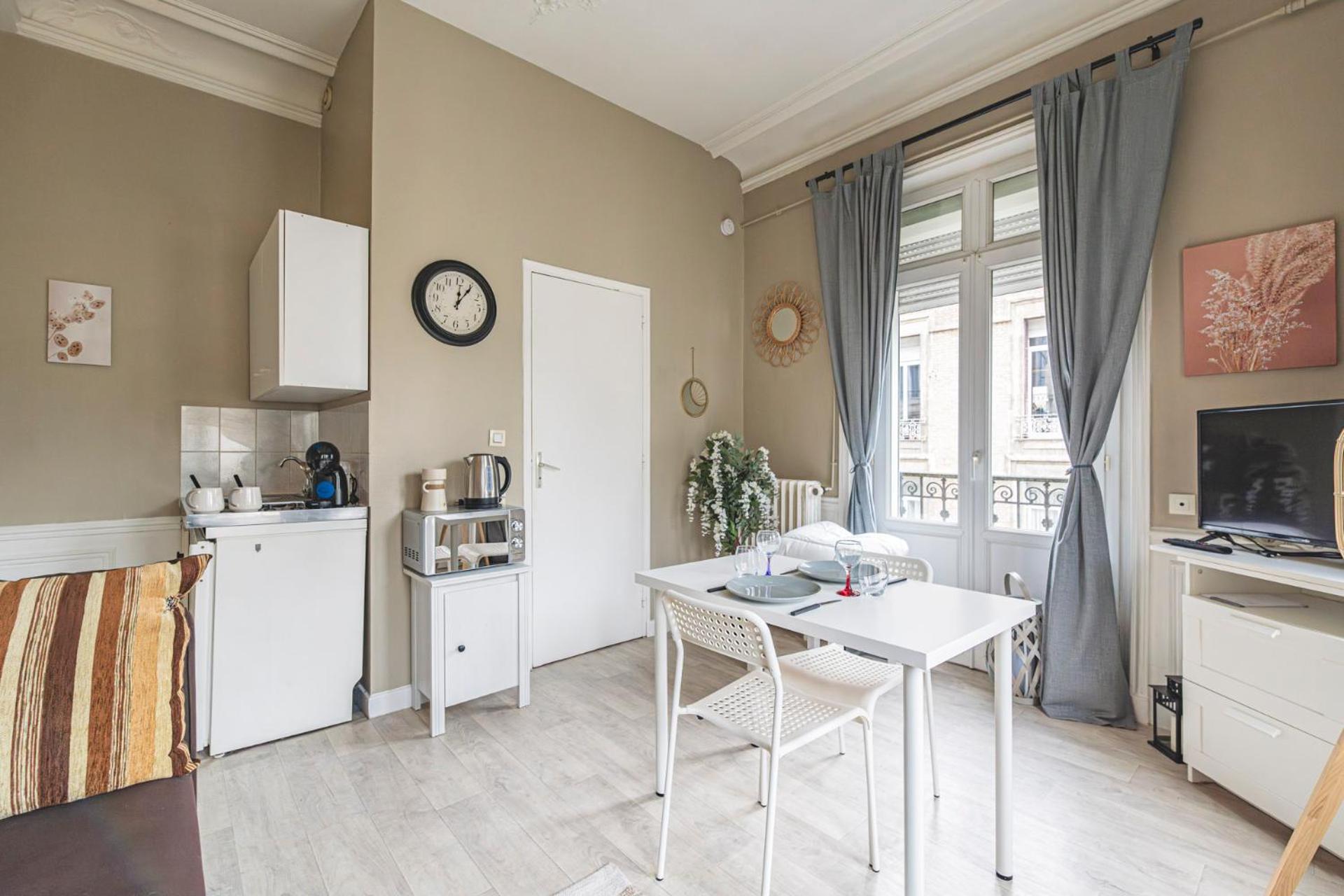 Taittinger 511 Lägenhet Reims Exteriör bild